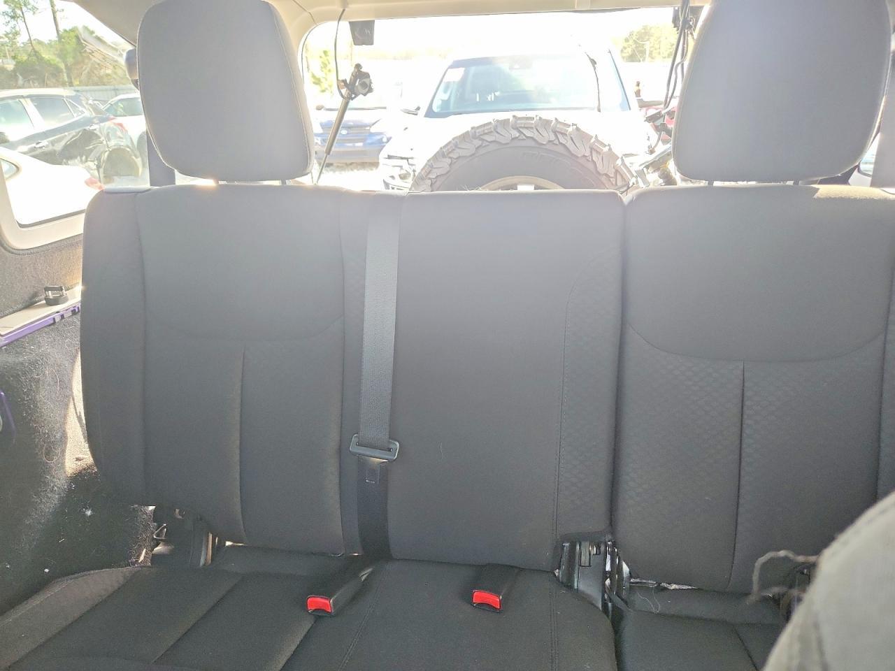 2017 Jeep Wrangler Unlimited Sport - zdjęcie 10