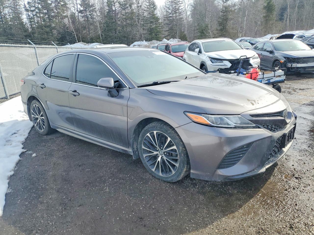 2018 Toyota Camry L - zdjęcie 4