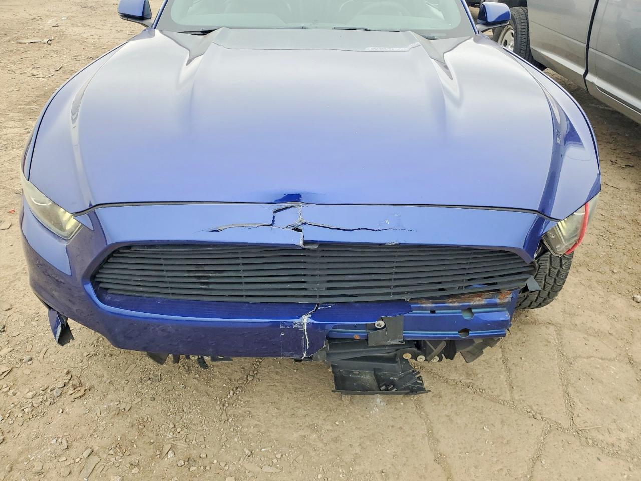 2016 Ford Mustang - zdjęcie 11