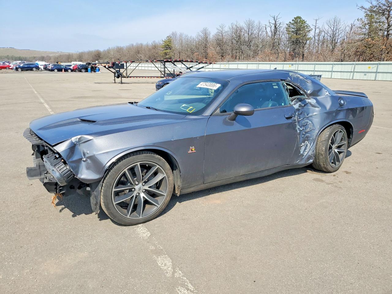 Dodge Challenger - zdjęcie 1