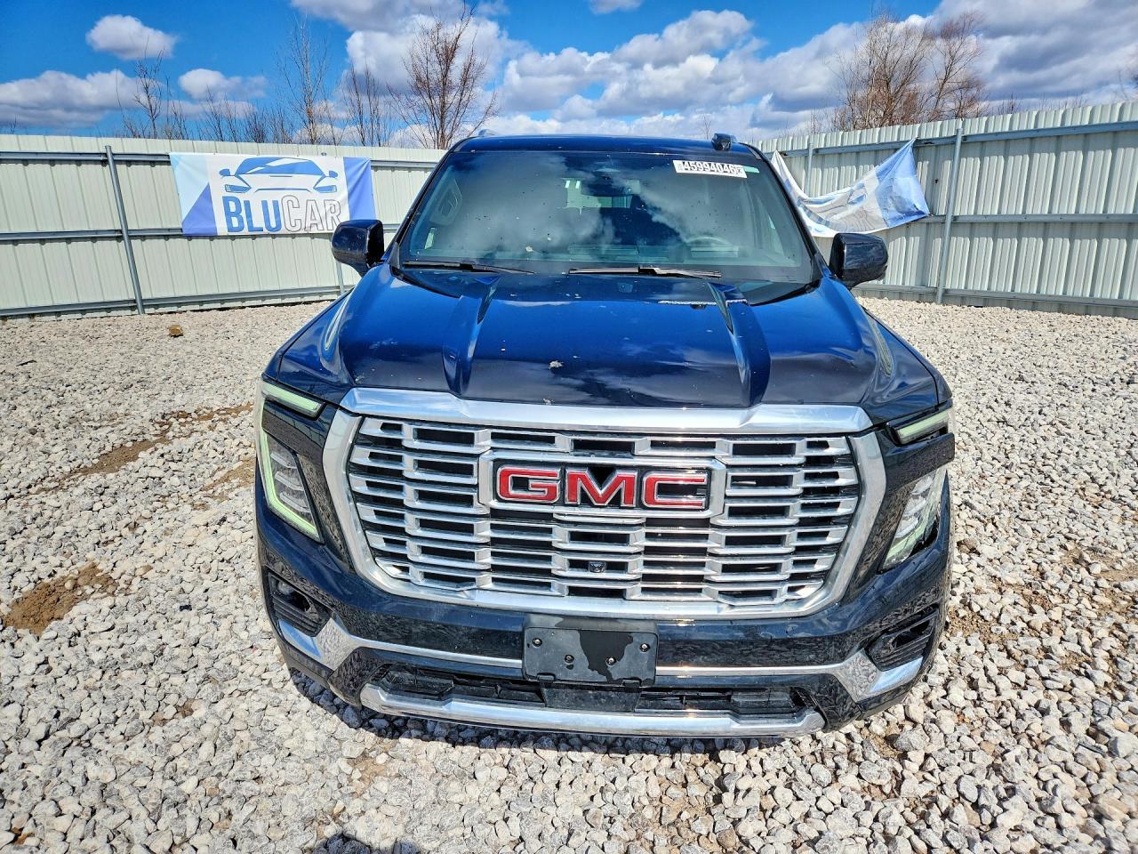 2025 GMC Yukon Denali - zdjęcie 5