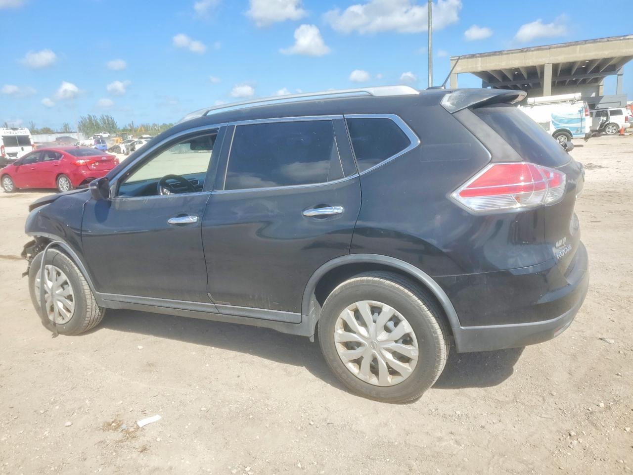 2016 Nissan Rogue S - zdjęcie 2