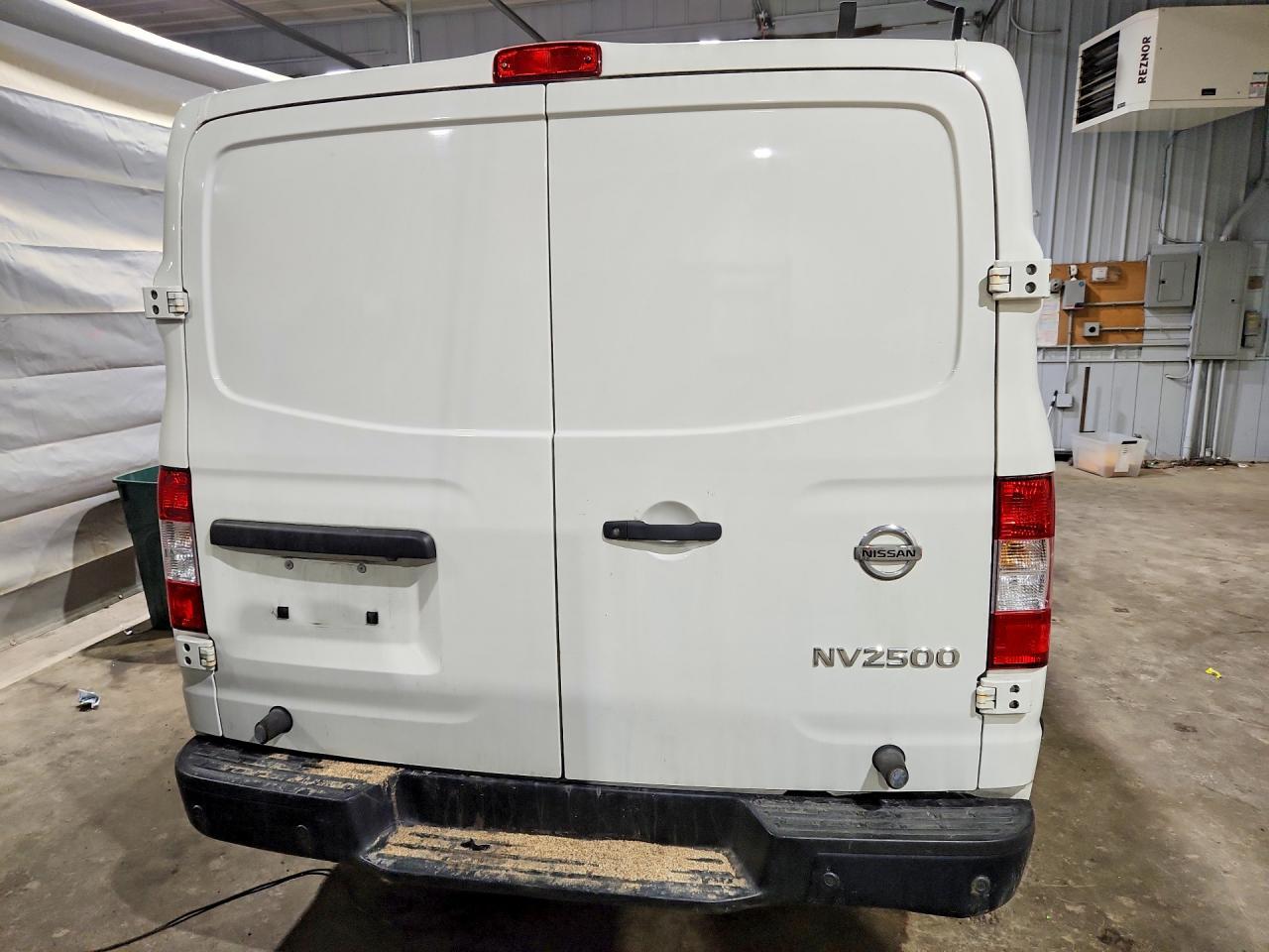 2019 Nissan Nv 2500 Hd Sv - zdjęcie 6