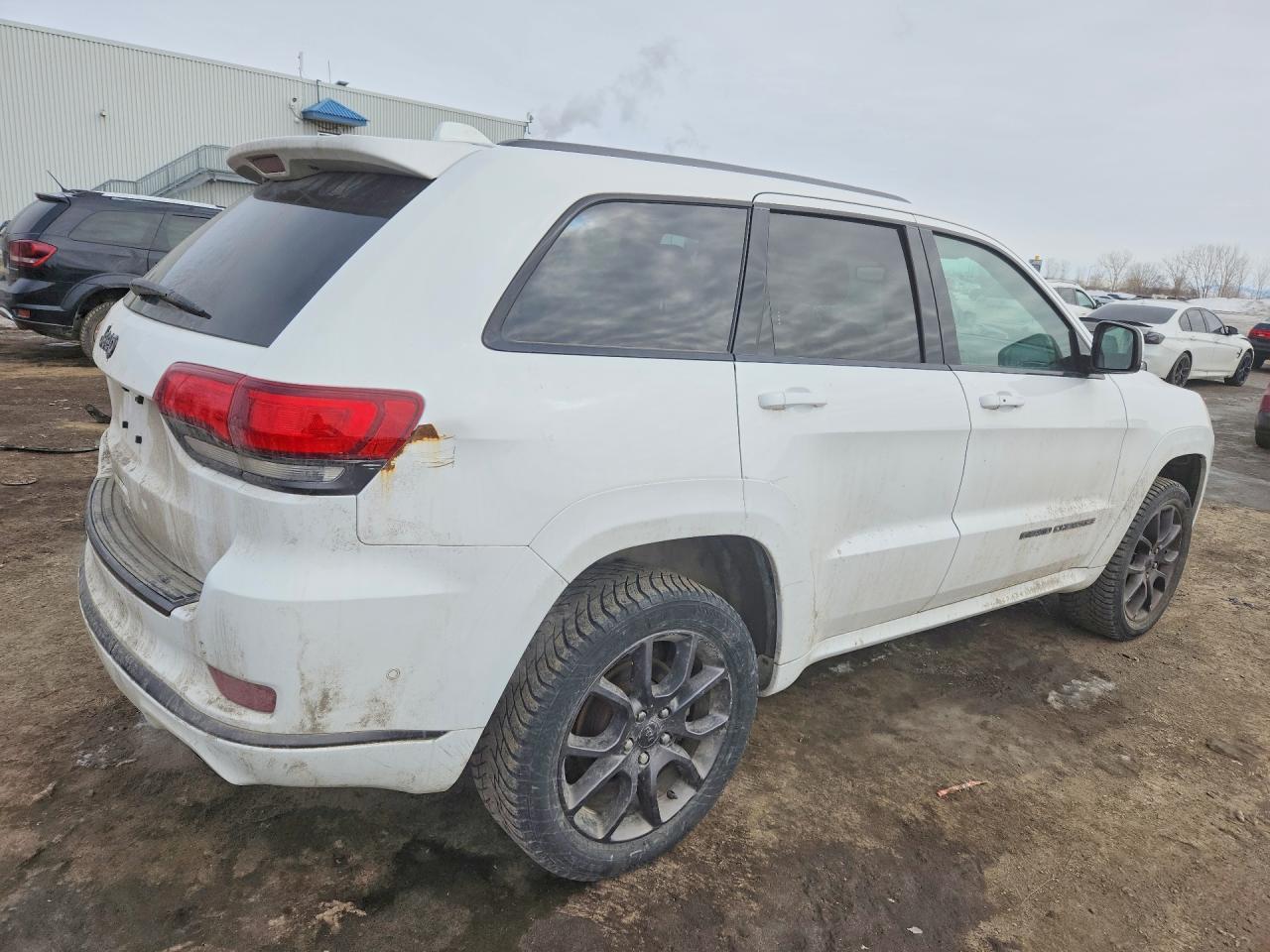 2020 Jeep Grand Cherokee Overland - zdjęcie 3