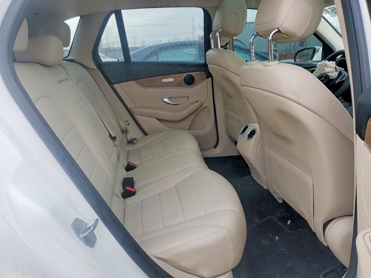 2017 Mercedes-Benz Glc 300 4Matic - zdjęcie 11