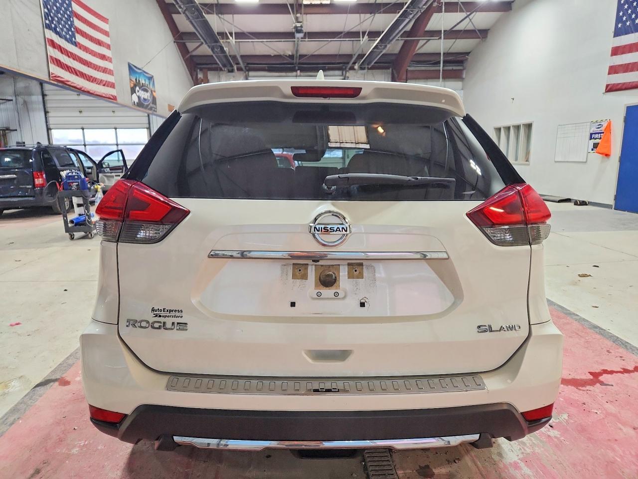 2017 Nissan Rogue Sl - zdjęcie 6