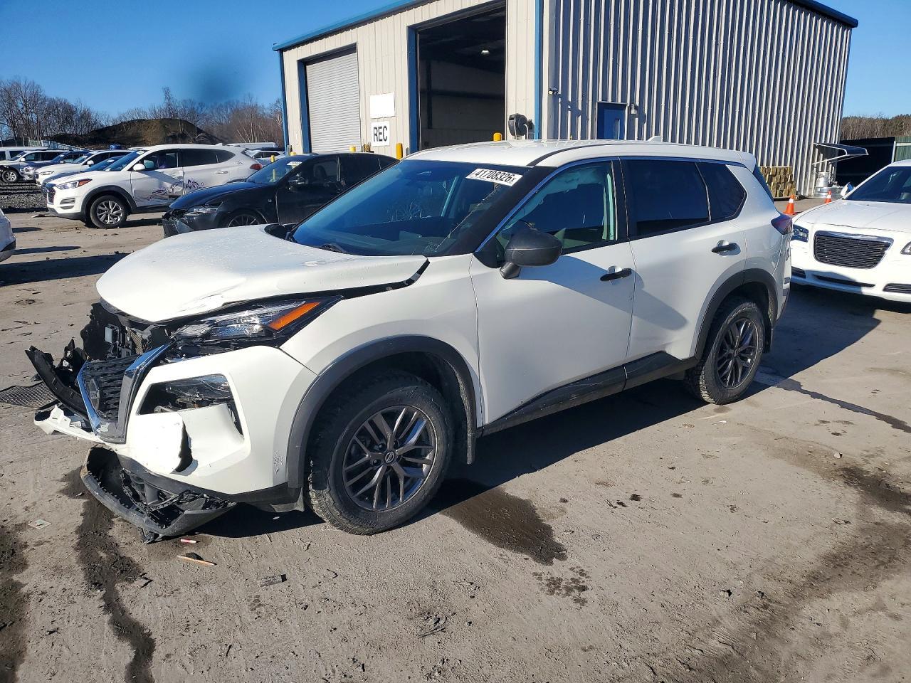 2021 Nissan Rogue S - zdjęcie główne