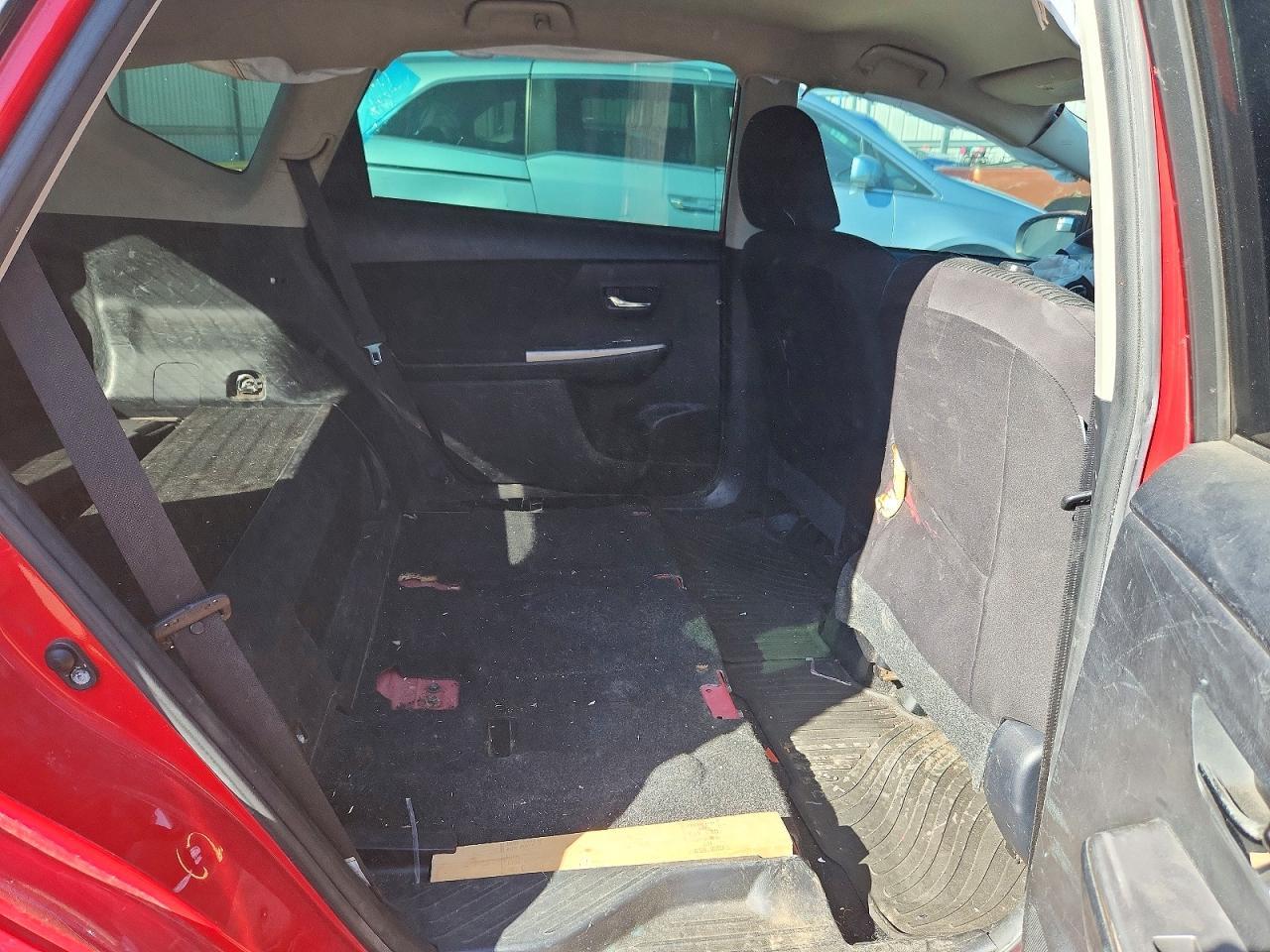 2015 Toyota Prius V Two - zdjęcie 10