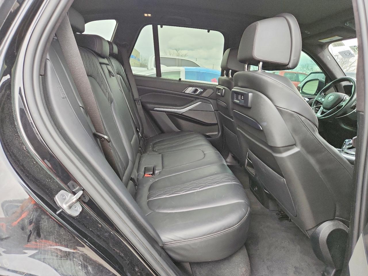 2021 BMW X5 xDrive45E - zdjęcie 11