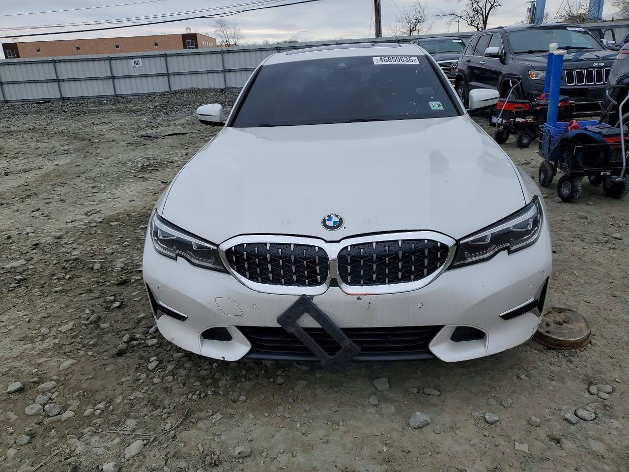 BMW Seria 3 - zdjęcie 5