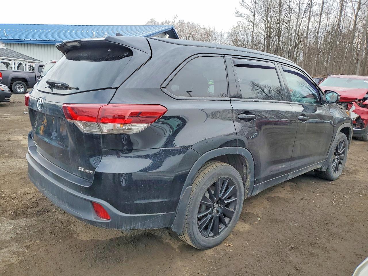 2019 Toyota Highlander Se - zdjęcie 3