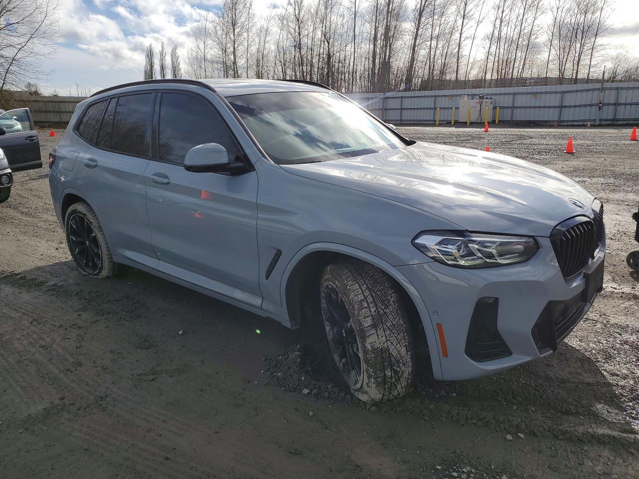 2023 BMW X3 xDrive30I - zdjęcie 4