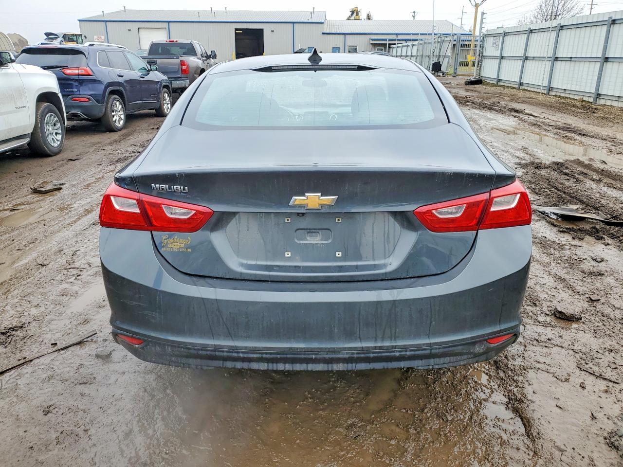 2017 Chevrolet Malibu Ls - zdjęcie 6