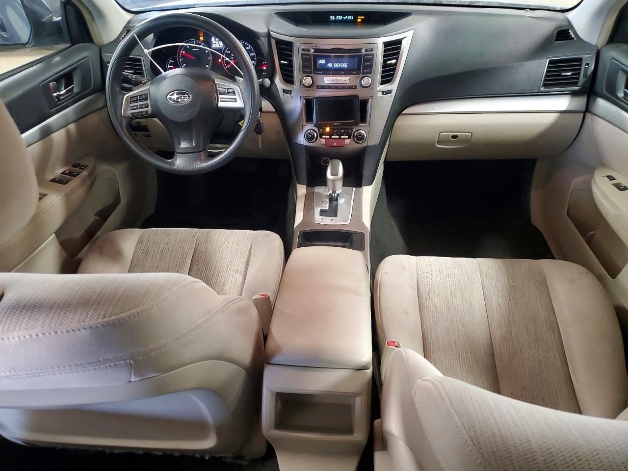 2014 Subaru Outback 2.5I - zdjęcie 8