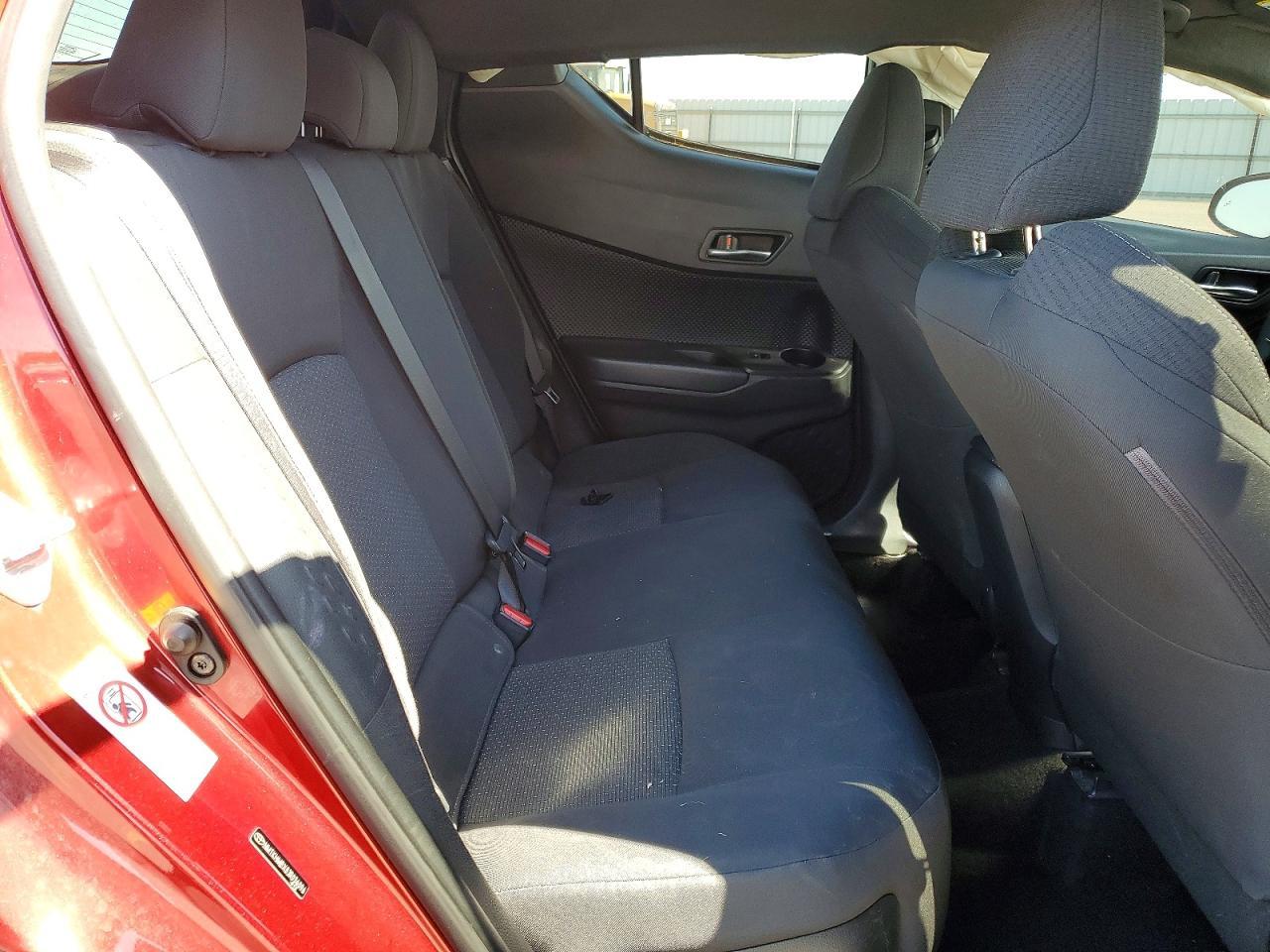 2018 Toyota C-Hr Xle Premium - zdjęcie 10