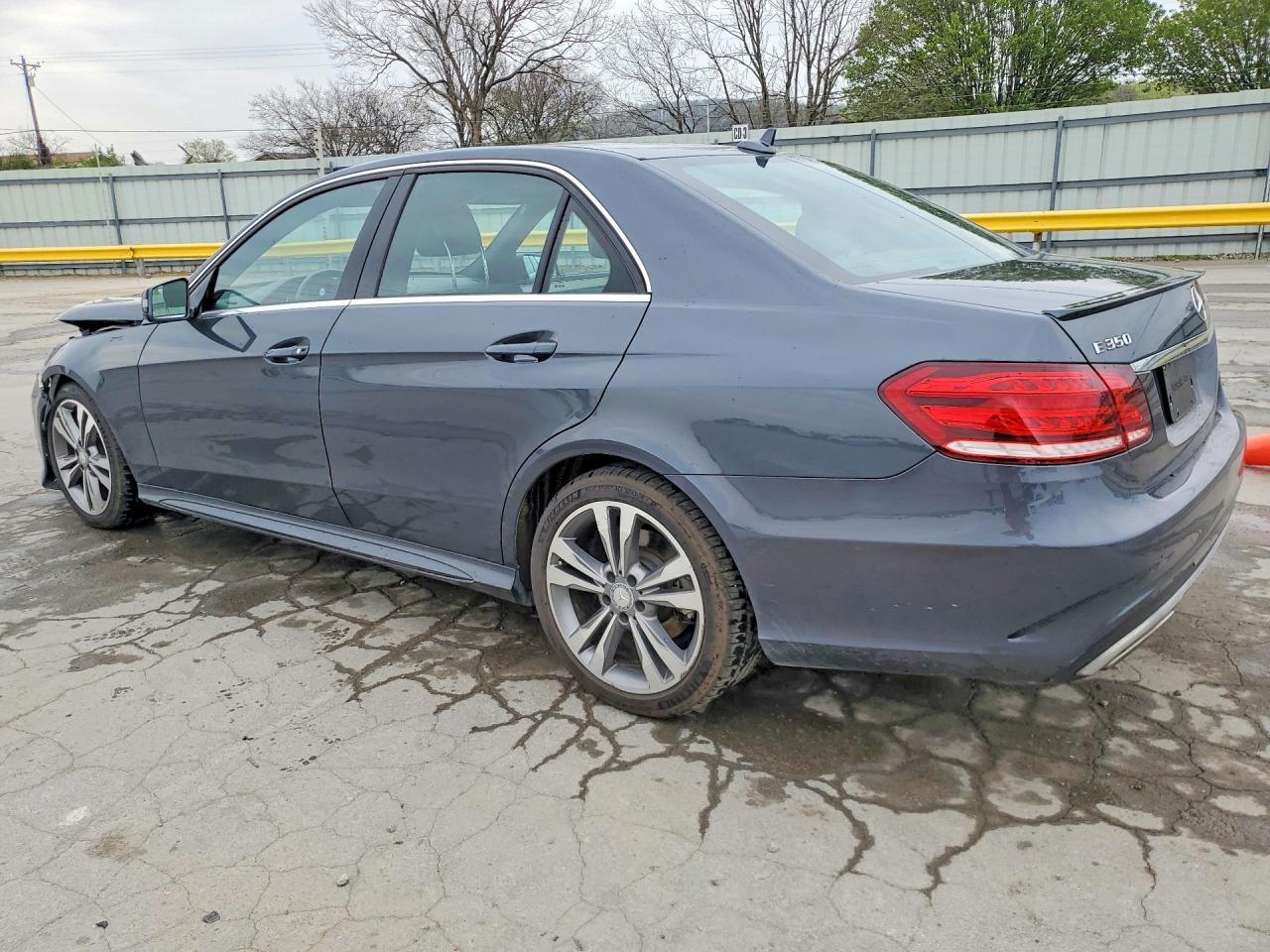 2016 Mercedes-Benz E 350 4Matic - zdjęcie 2