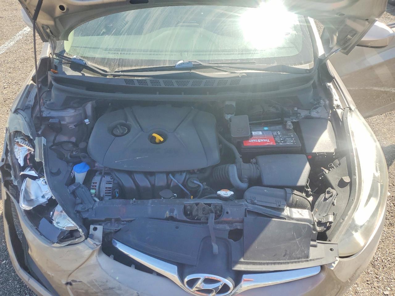 2015 Hyundai Elantra Se - zdjęcie 11