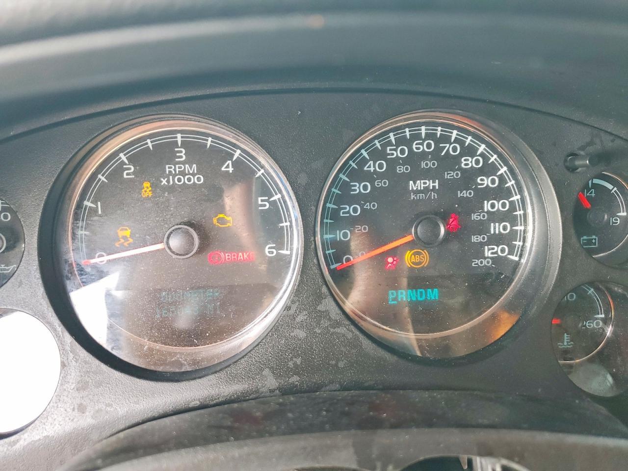 2013 Chevrolet Tahoe C1500 Ls - zdjęcie 9