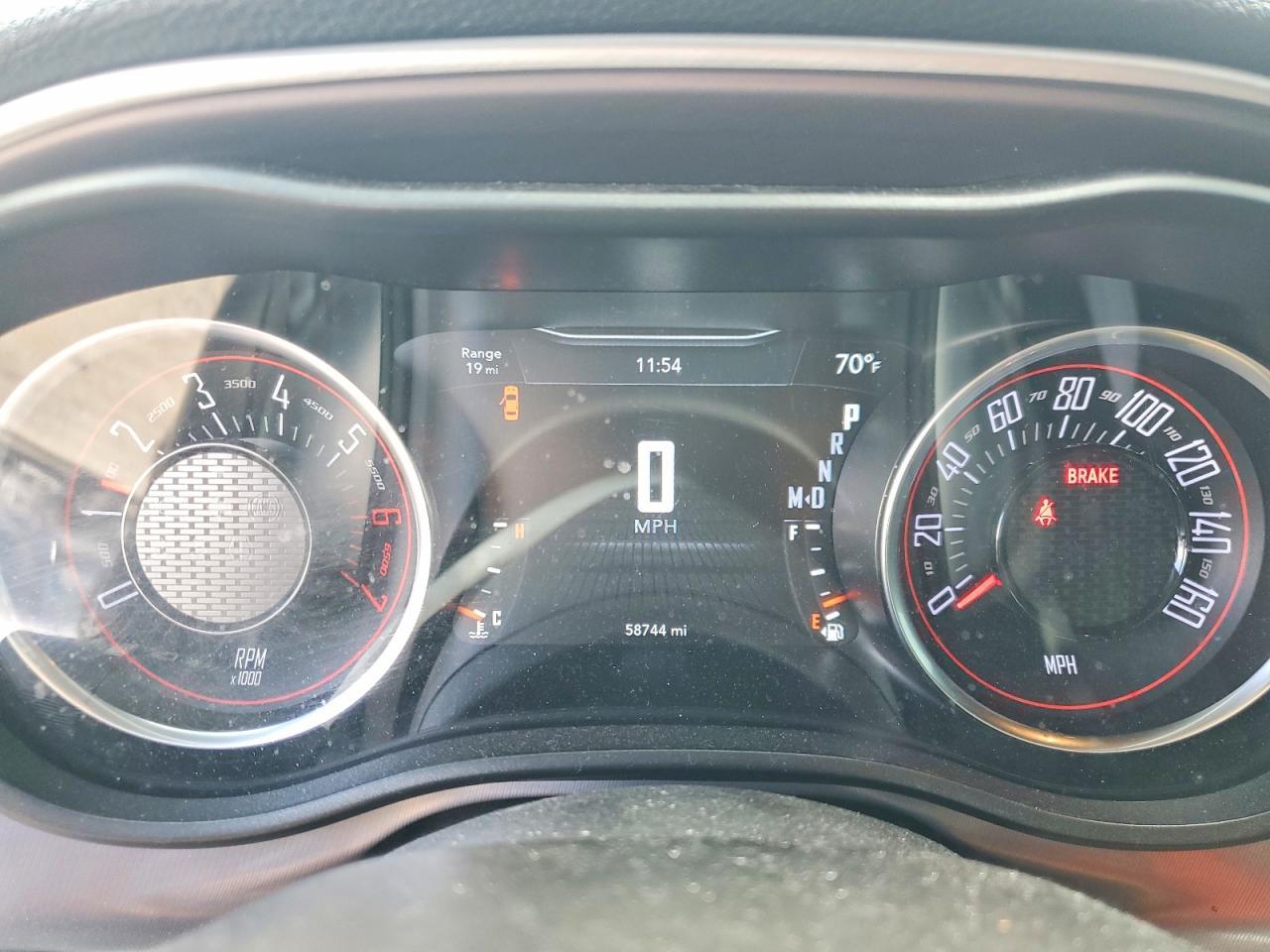 2021 Dodge Challenger R - zdjęcie 9