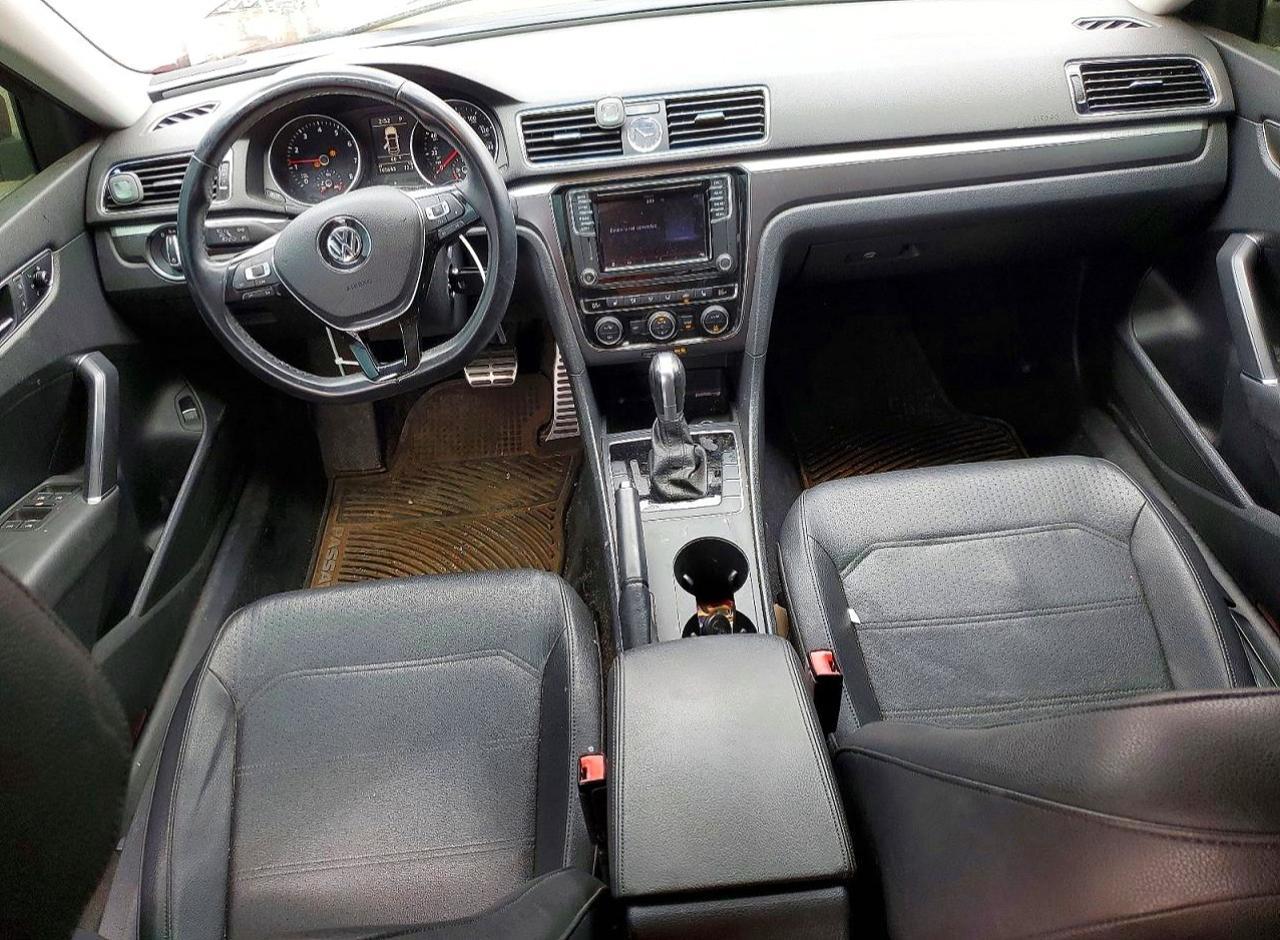 2017 Volkswagen Passat R-Line - zdjęcie 8