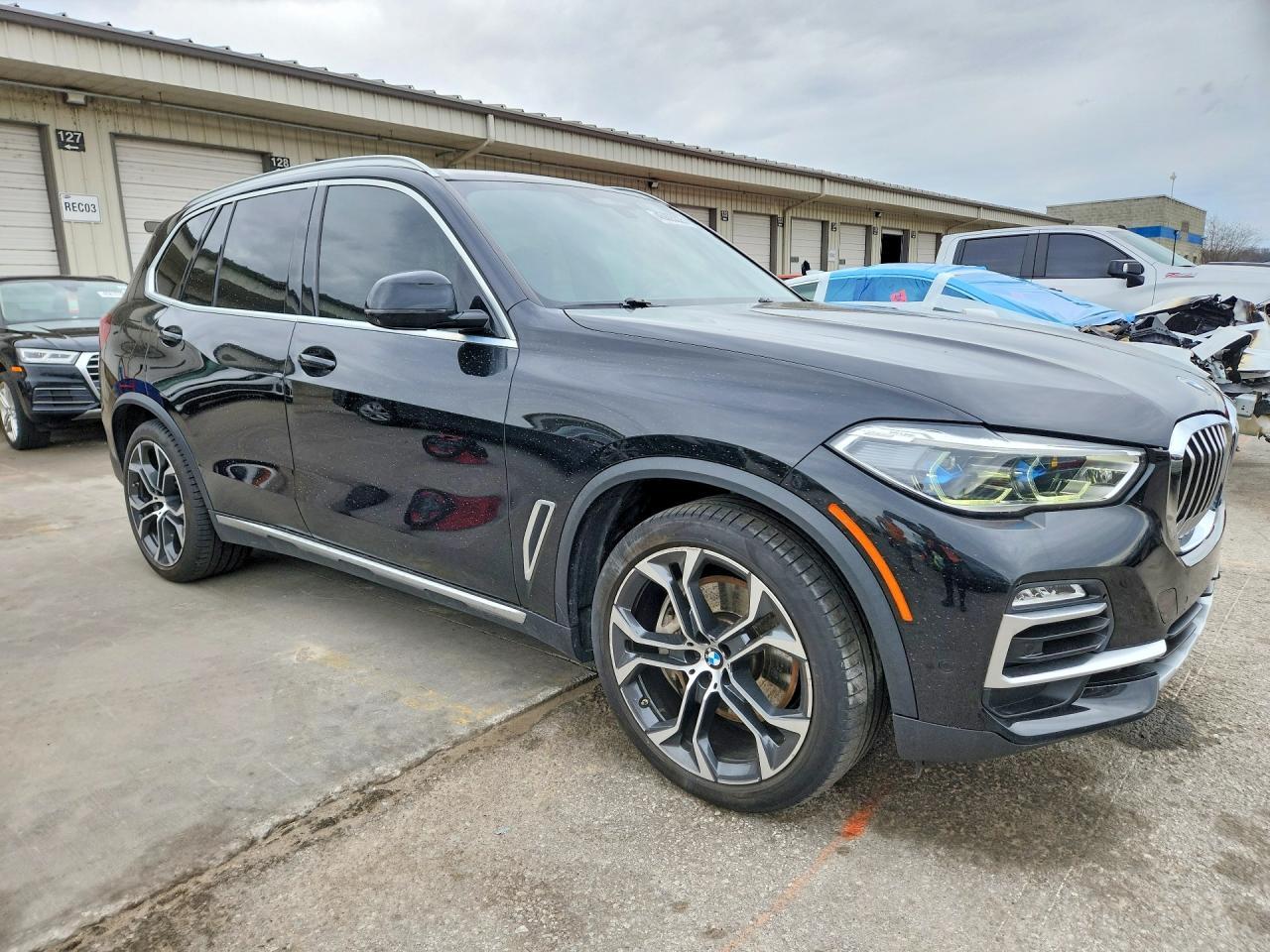 2021 BMW X5 xDrive45E - zdjęcie 4