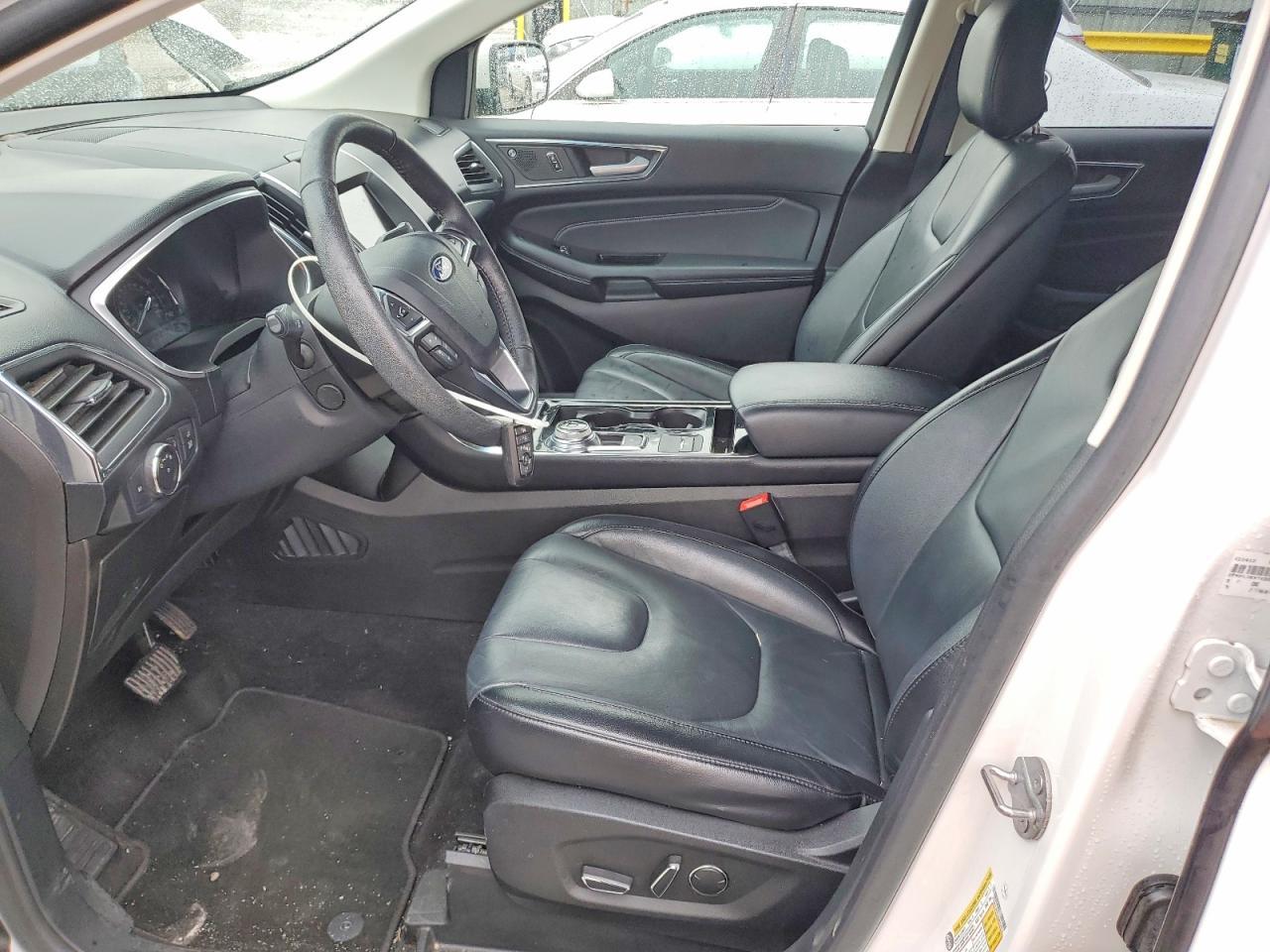 2019 Ford Edge Titanium - zdjęcie 7