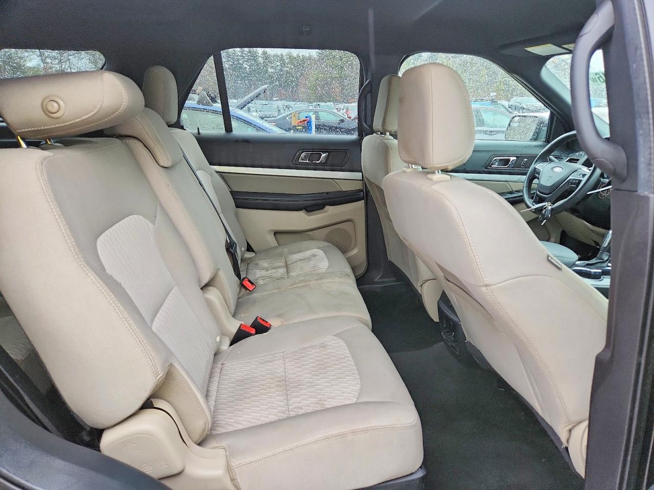 2018 Ford Explorer - zdjęcie 11