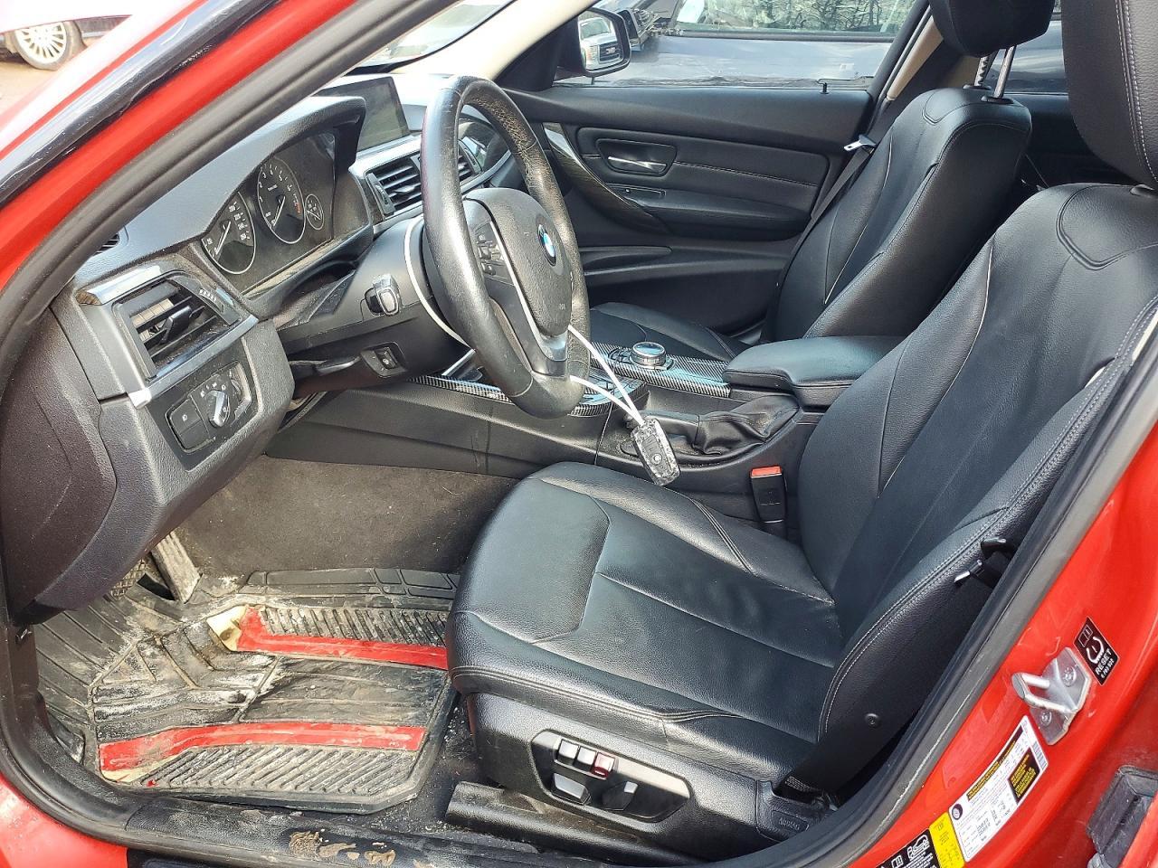 2014 BMW 320 I xDrive - zdjęcie 7