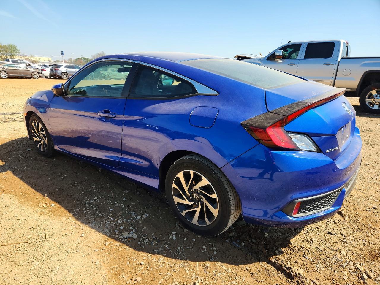 2017 Honda Civic Lx - zdjęcie 2