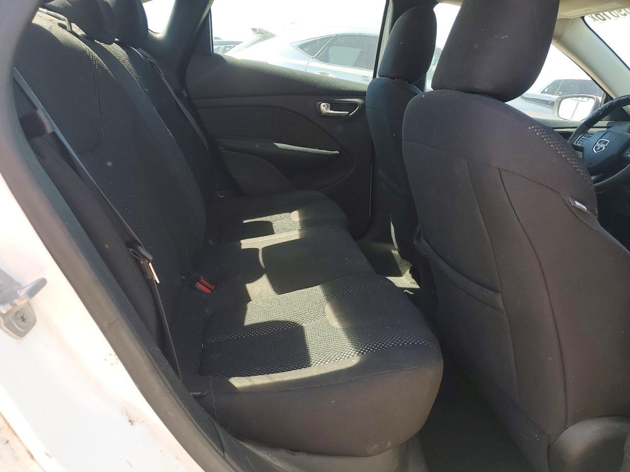 2014 Dodge Dart Se - zdjęcie 10