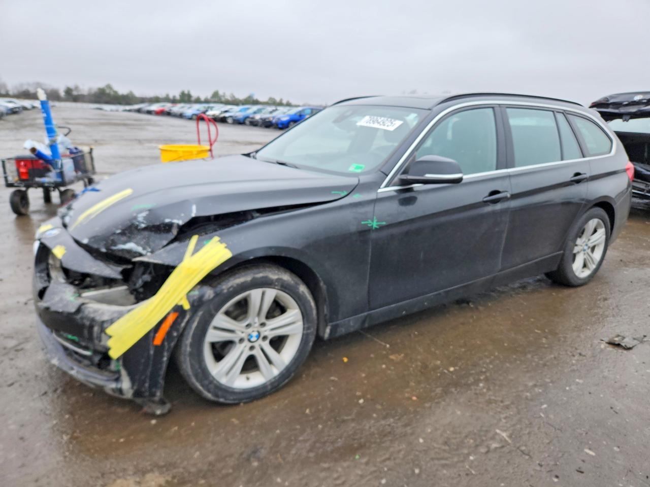 2017 BMW 330 Xi - zdjęcie główne
