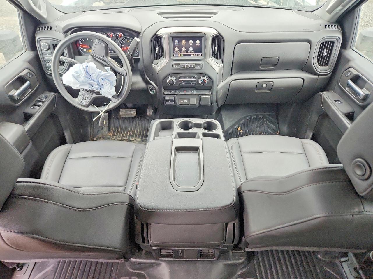 2024 Chevrolet Silverado K3500 - zdjęcie 8