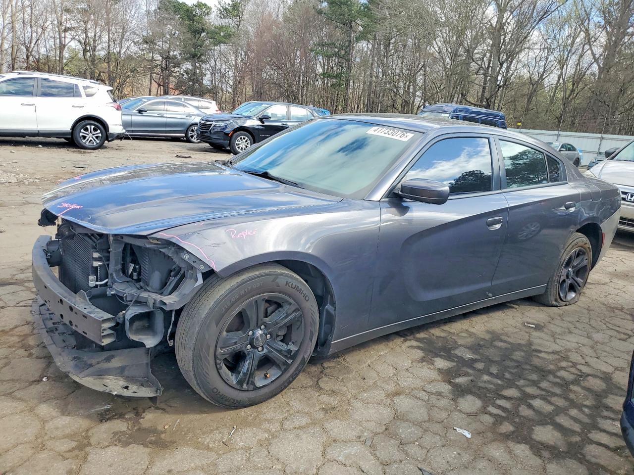 2019 Dodge Charger Sxt - zdjęcie główne