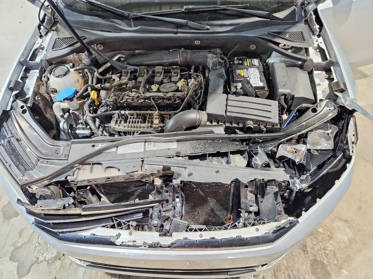 2019 Volkswagen Passat Wolfsburg - zdjęcie 11