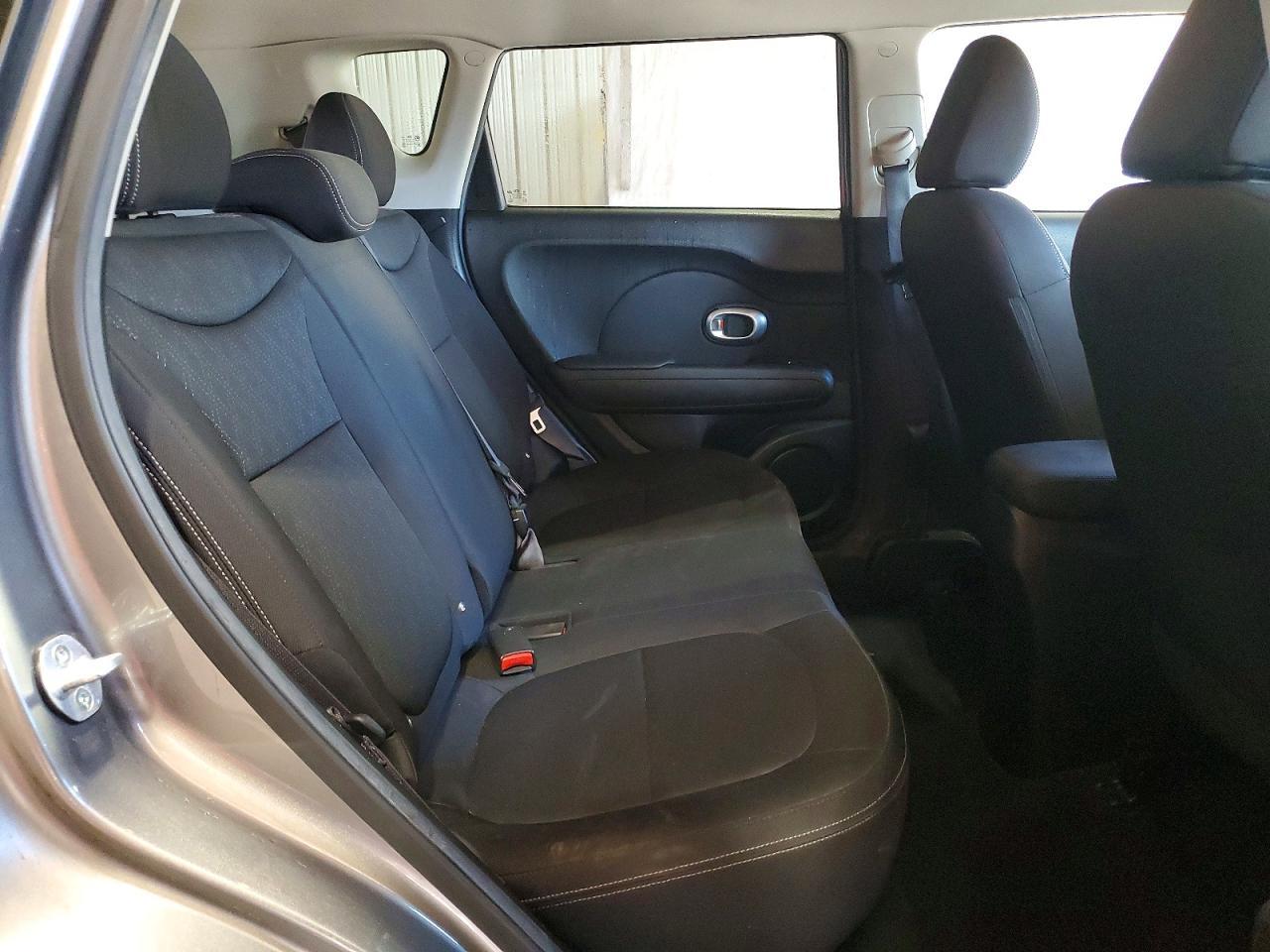 2015 Kia Soul Base - zdjęcie 10