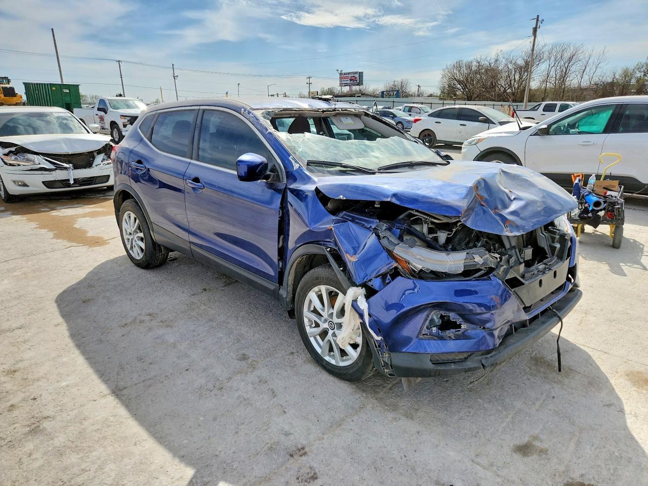 2022 Nissan Rogue Sport S - zdjęcie 4