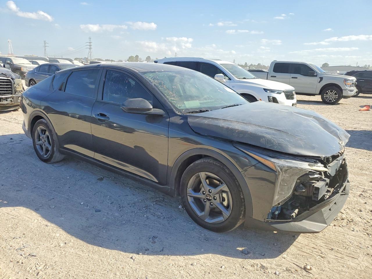 2025 Kia K4 Lxs - zdjęcie 4