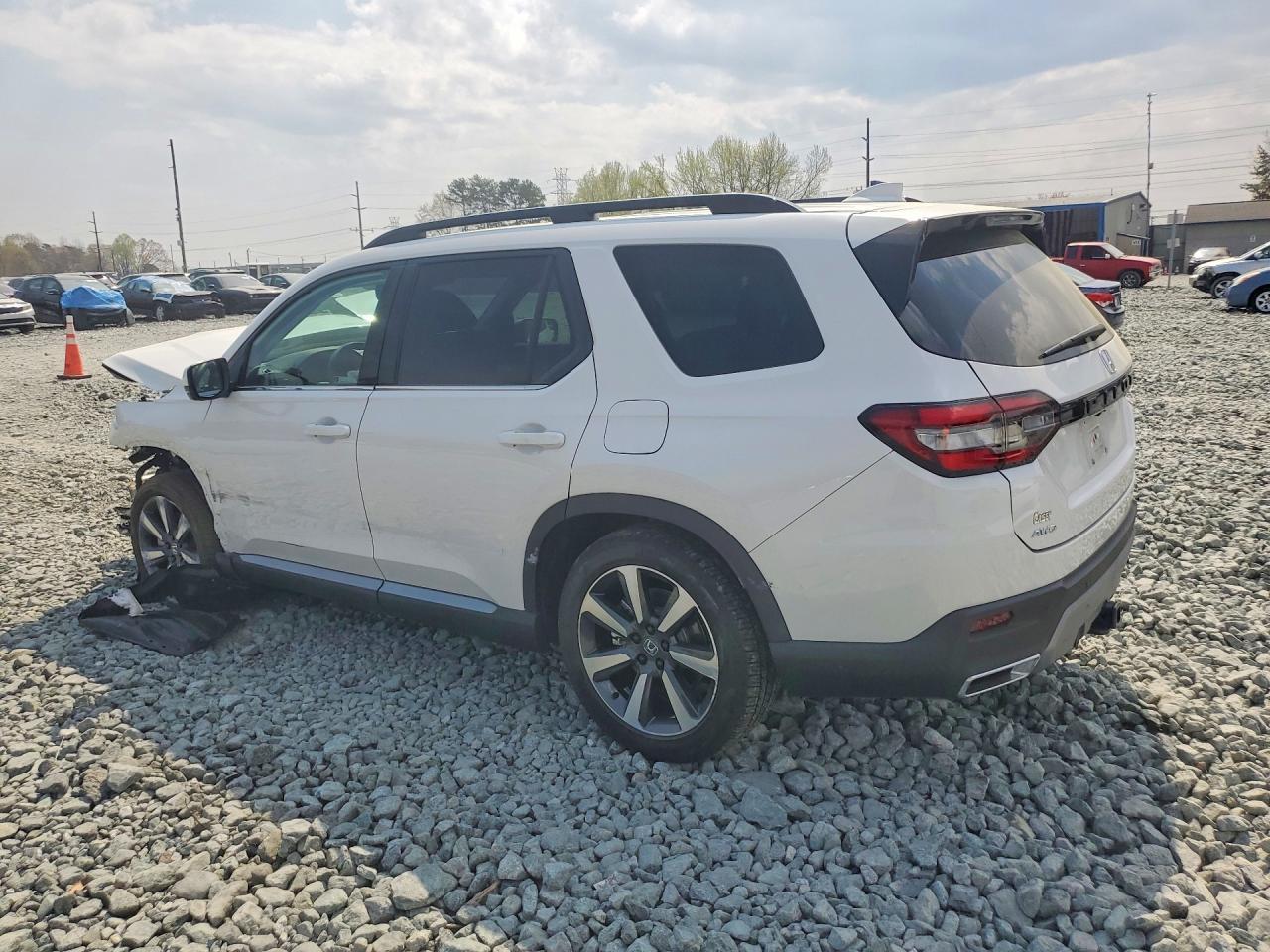 2024 Honda Pilot Elite - zdjęcie 2