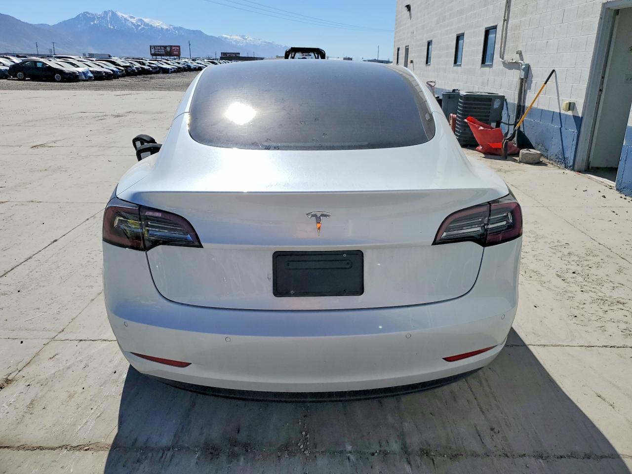 2021 Tesla Model 3 - zdjęcie 6