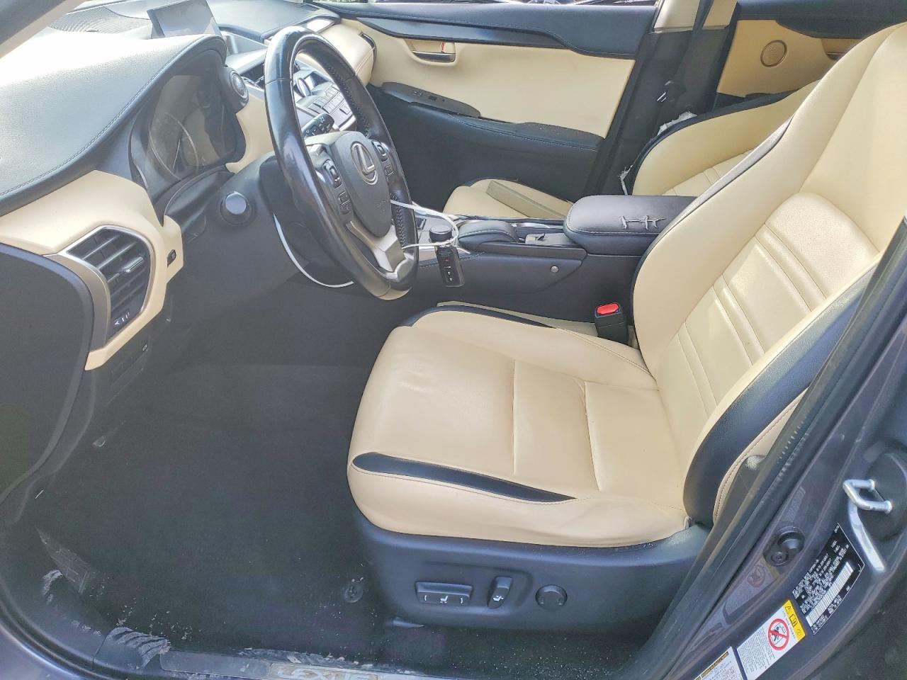 2017 Lexus Nx 200T Base - zdjęcie 7