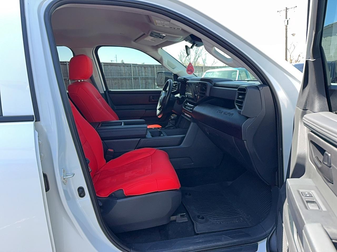 2024 Toyota Tundra Sr - zdjęcie 5