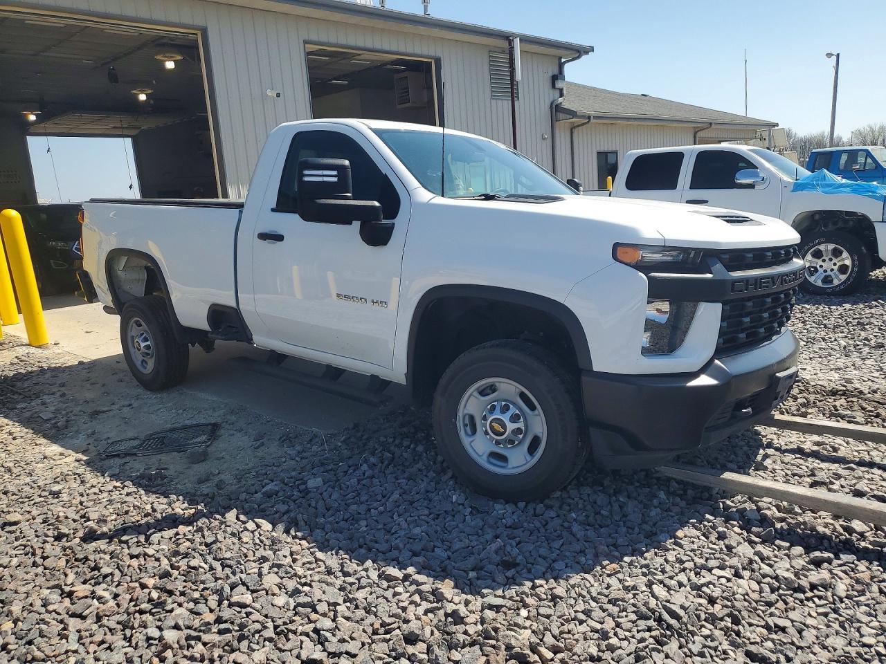2022 Chevrolet Silverado C2500 Heavy Duty - zdjęcie 4