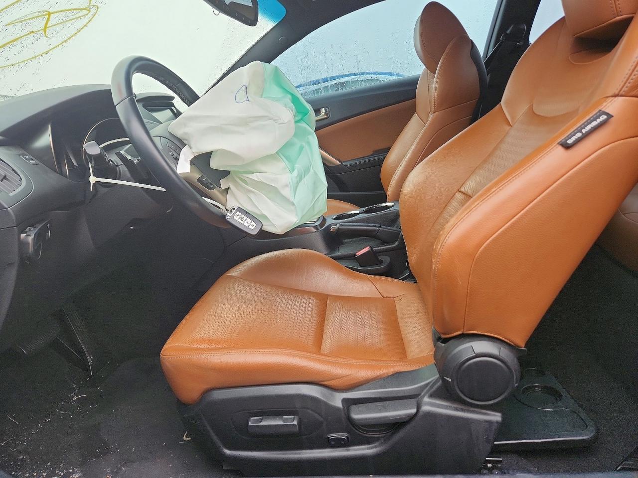 2013 Hyundai Genesis Coupe 3.8 Grand Touring - zdjęcie 7