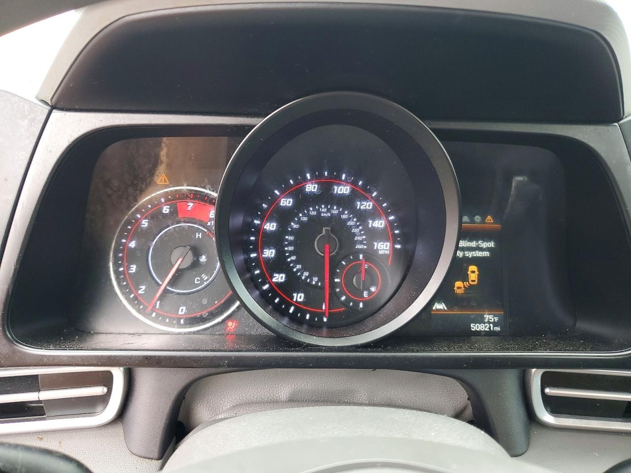 2022 Hyundai Elantra Sel - zdjęcie 9