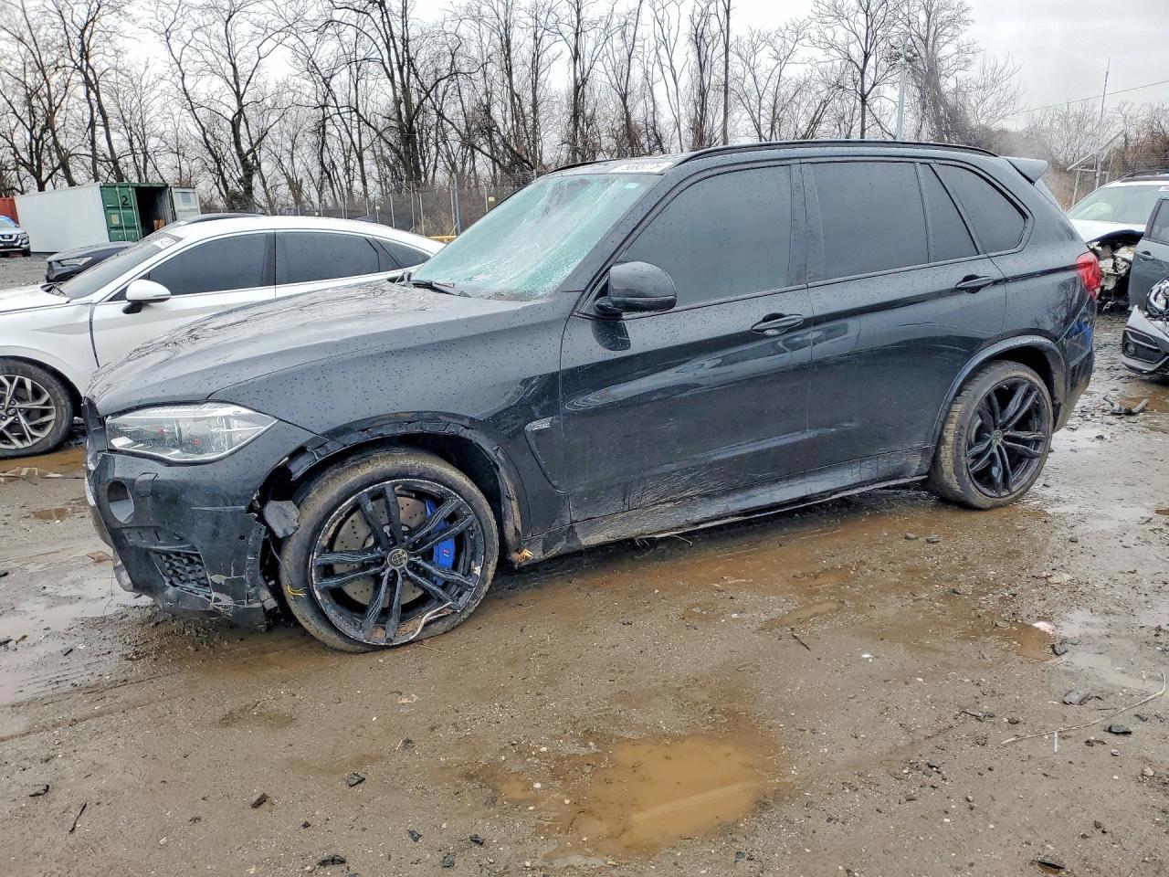 2017 BMW X5 M - zdjęcie główne