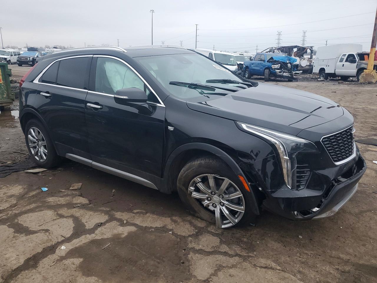2023 Cadillac Xt4 Premium Luxury - zdjęcie 4