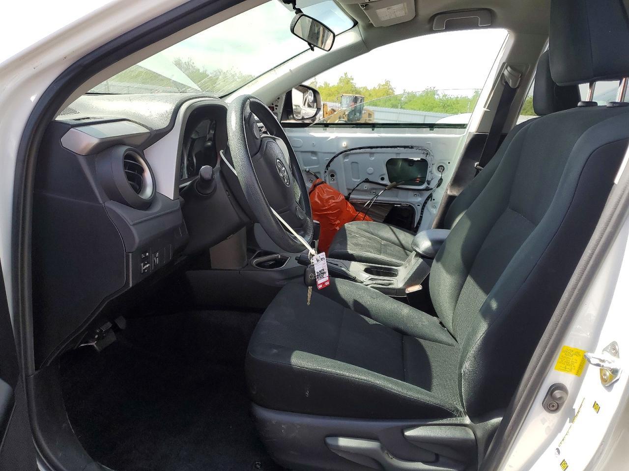 2016 Toyota Rav4 Le - zdjęcie 7