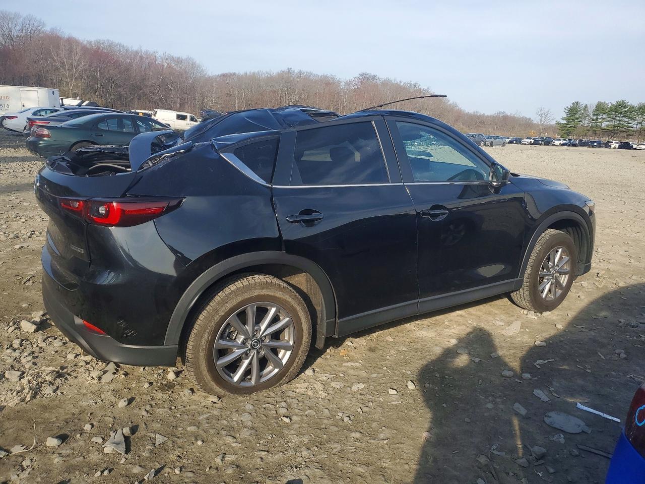 2023 Mazda Cx-5 Preferred - zdjęcie 3