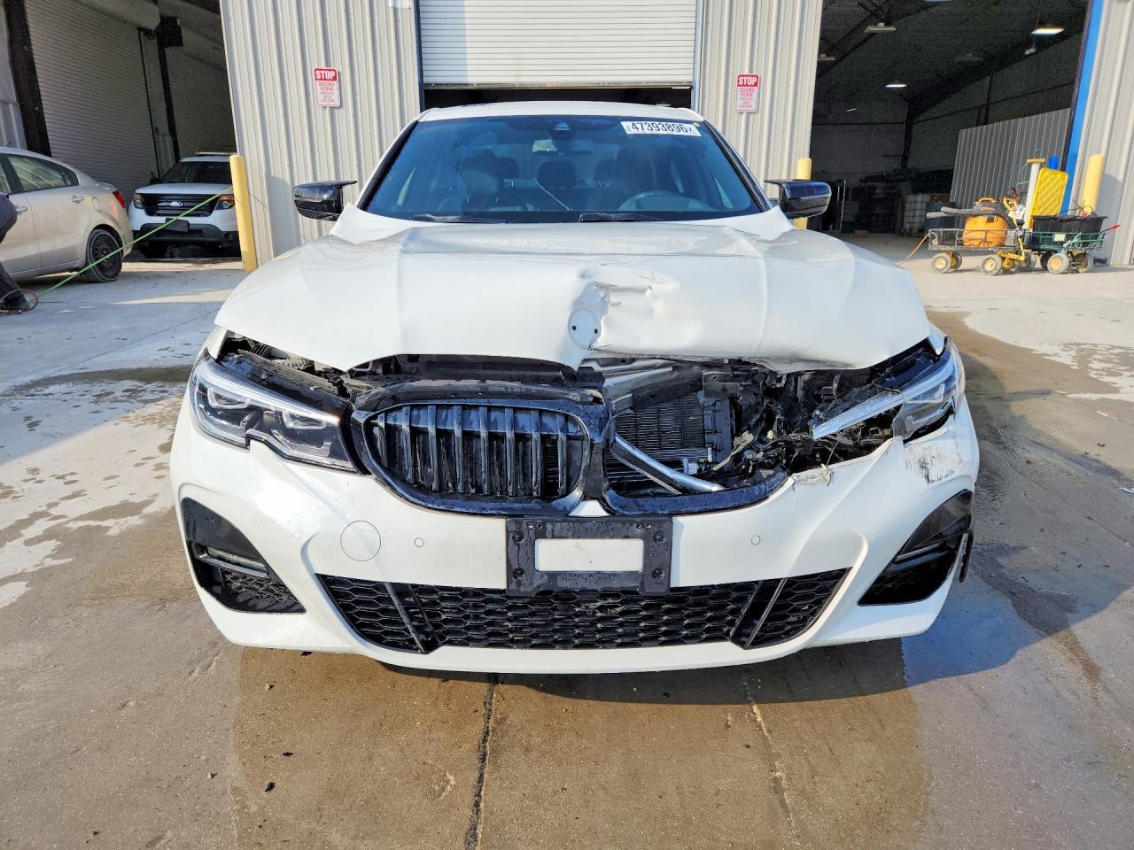 2020 BMW 330Xi - zdjęcie 5