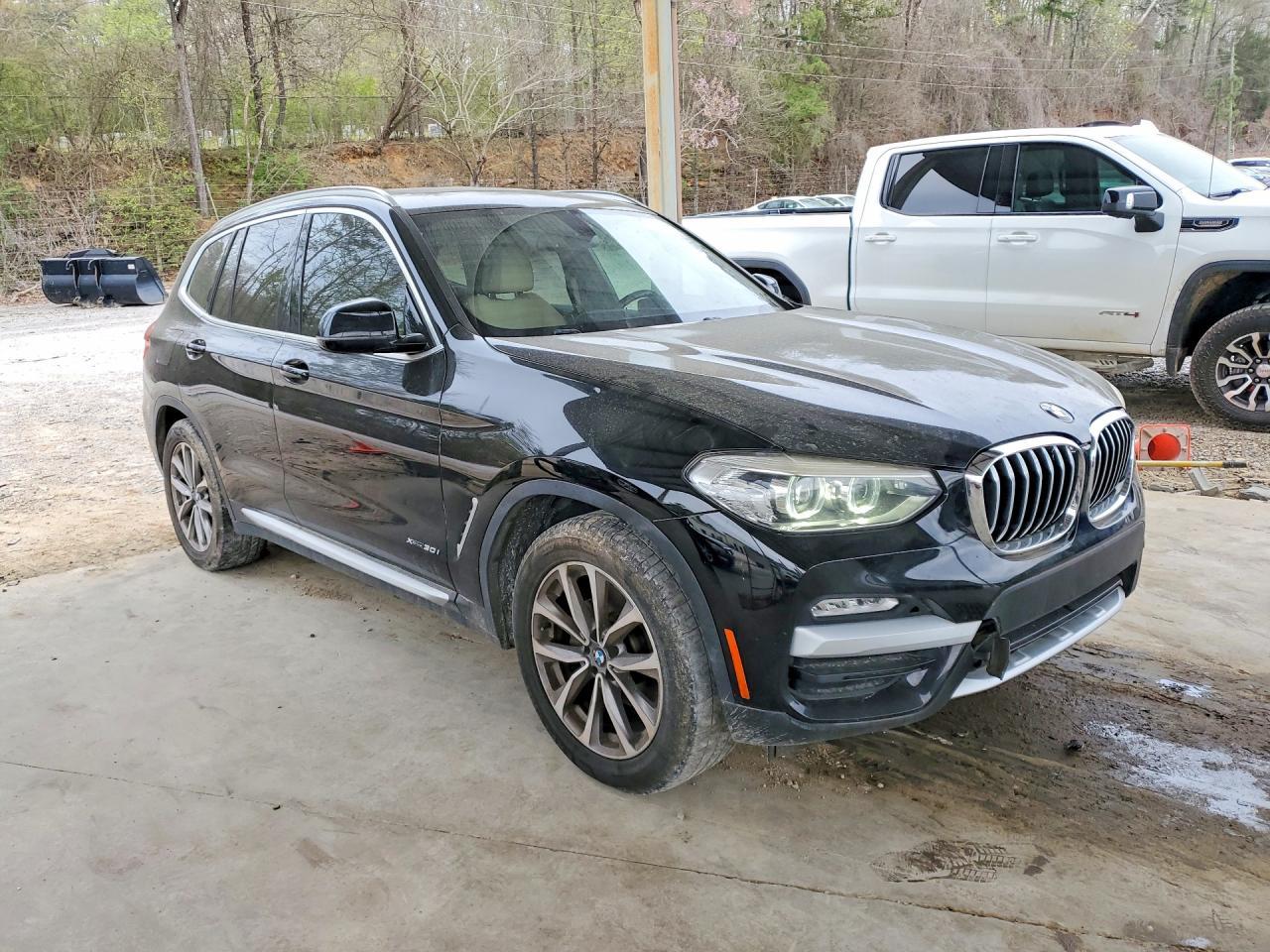 2018 BMW X3 xDrive30I - zdjęcie 4